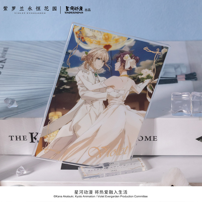 Violet Evergarden Cattleya Bau - đánh giá và giá Violet Evergarden Dress