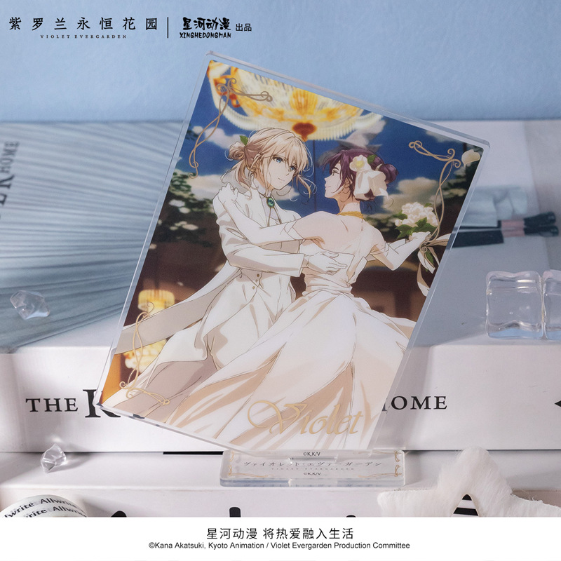 Violet Evergarden Cattleya Bau - đánh giá và giá Violet Evergarden Dress